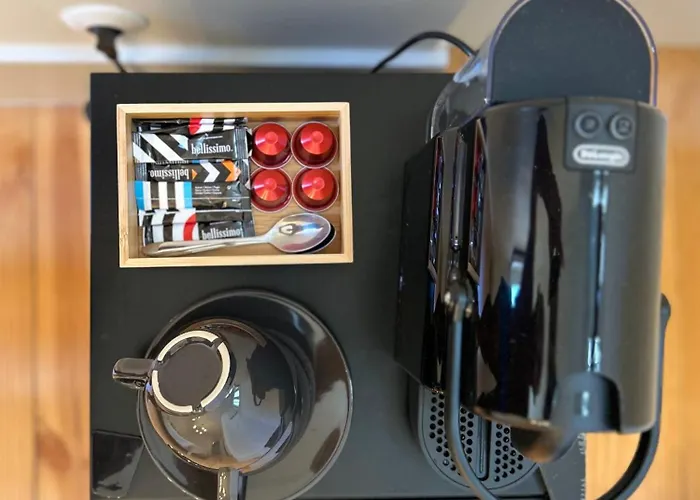 Private In Historic Center - Steps From Santa Justa Lift * Lisboa