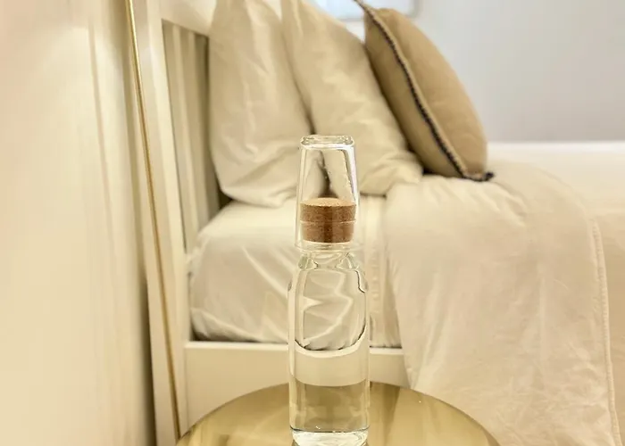 Private In Historic Center - Steps From Santa Justa Lift